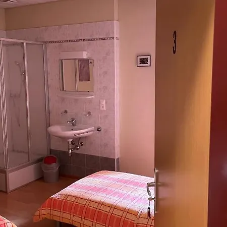 بيت ضيافة Ristorante Dosso